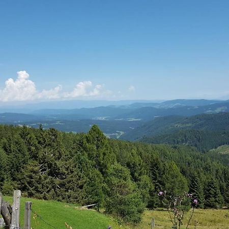 Villa Auszeithuette Flattnitz Esterno foto